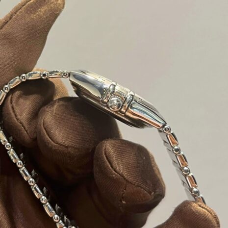 photo_6053104445312581514_y photo_6053104445312581514_y