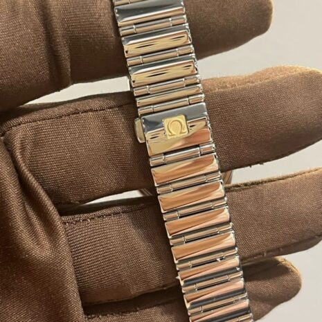 photo_6053104445312581515_y photo_6053104445312581515_y