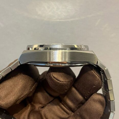 photo_6197125590784523392_y photo_6197125590784523392_y