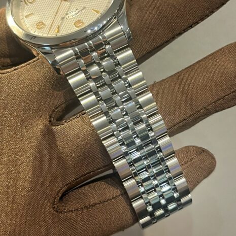 WhatsApp Image 2025-07-19 at 6.04.17 PM WhatsApp Image 2025-07-19 at 6.04.17 PM