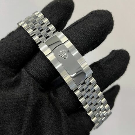 WhatsApp Image 2025-10-15 at 12.17.33 PM WhatsApp Image 2025-10-15 at 12.17.33 PM