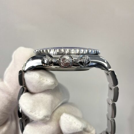 WhatsApp Image 2025-11-06 at 6.44.48 PM (1) WhatsApp Image 2025-11-06 at 6.44.48 PM (1)