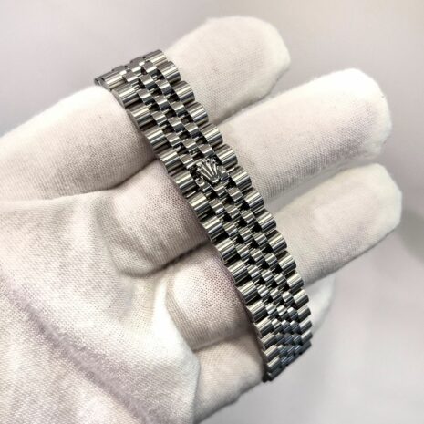 WhatsApp Image 2026-01-04 at 3.50.03 PM WhatsApp Image 2026-01-04 at 3.50.03 PM